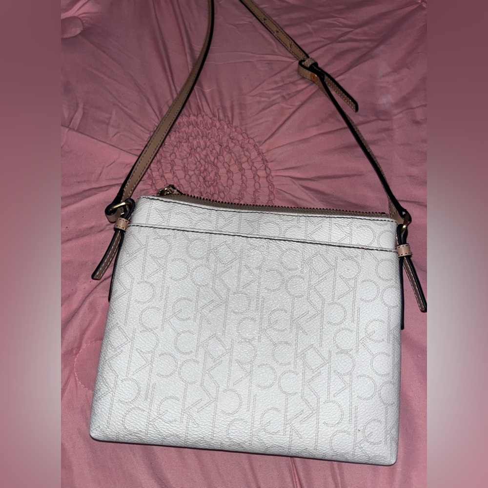 Cartera Calvin Klein como nueva